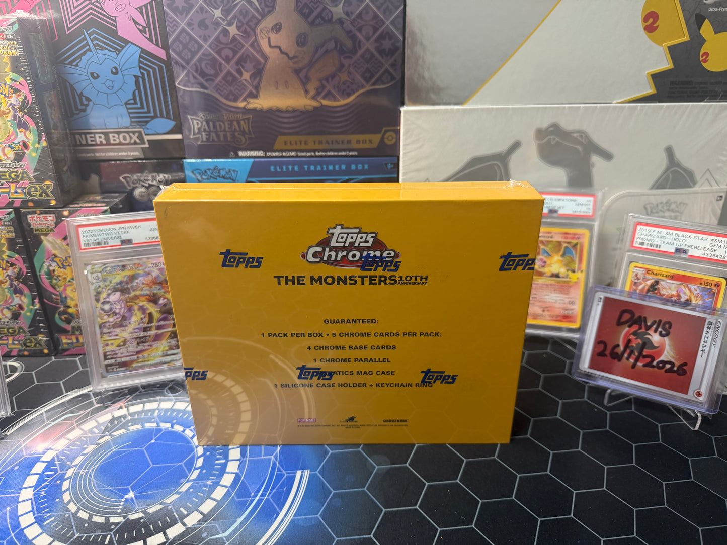 TOPPS LABUBU CHROME 10TH ANNIVERSARY